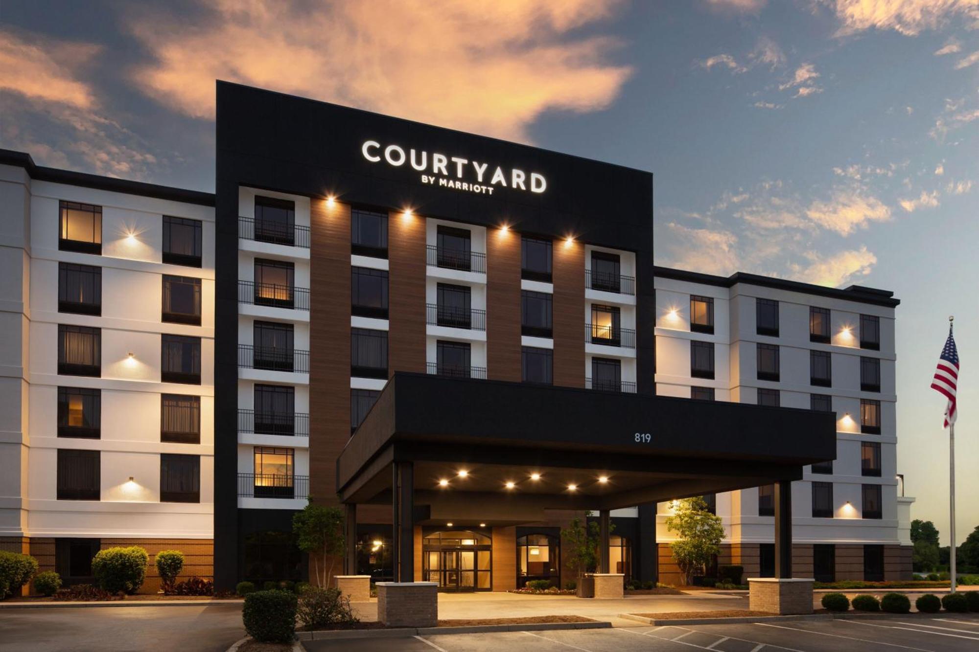 Courtyard Louisville Airport Dış mekan fotoğraf